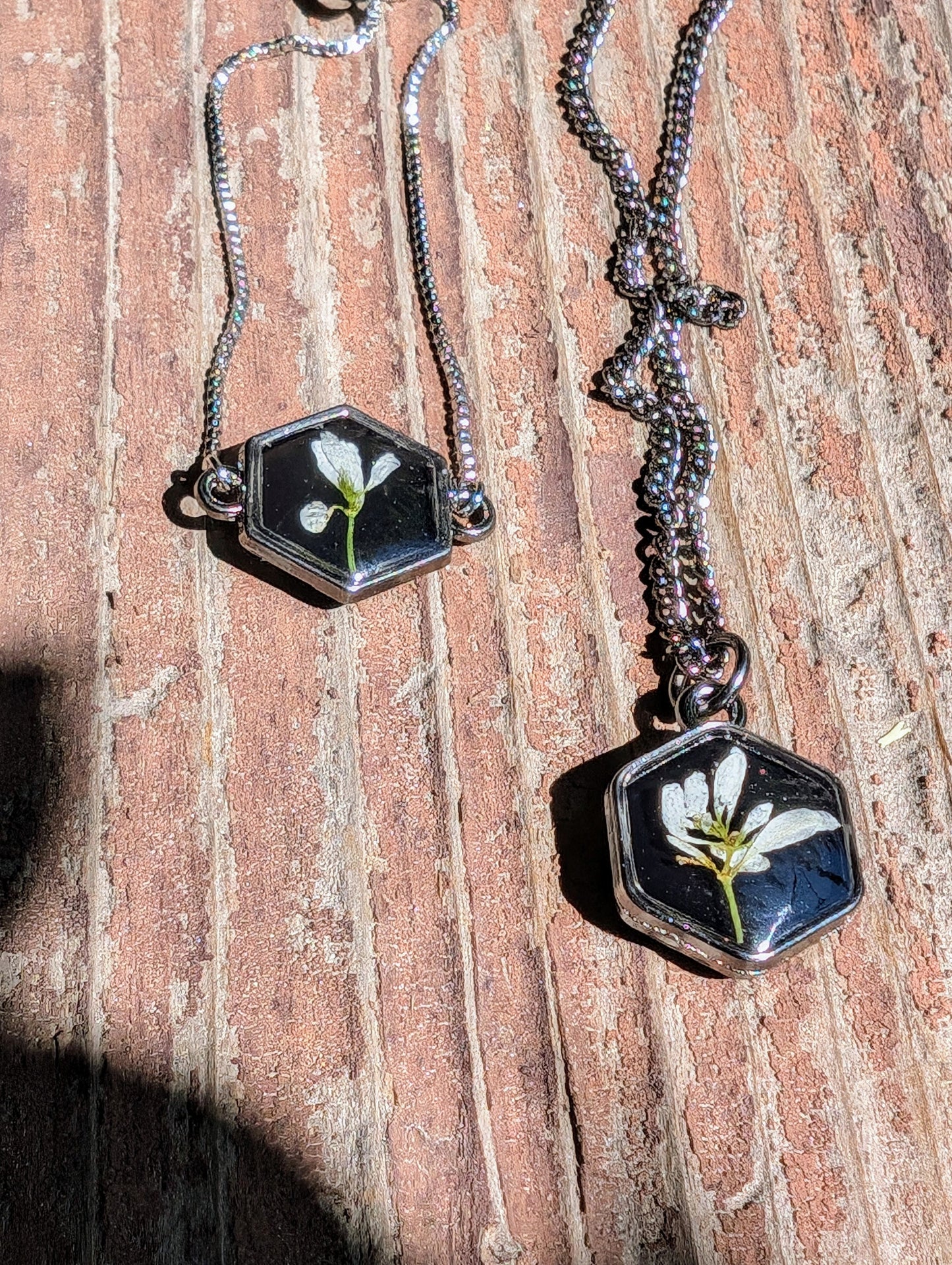 Preserved Flower Necklace โ Real Flower Pendant Handmade Resin Jewelry