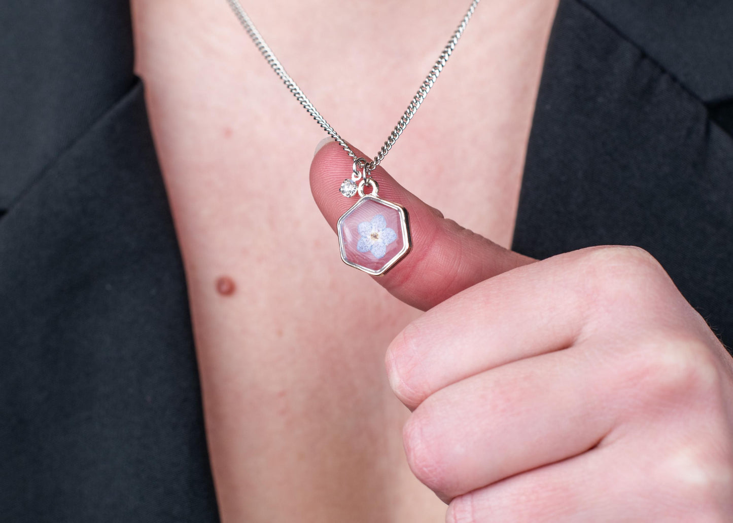 Wedding Jewelry Collection Preserved Purple Flower Pendant Botanical Resin Necklace Silver Chain Crystal Charm Accent Bridesmaid Gift Set Memorial Keepsake Piece Forget Me Not Bloom Elegant Design Perfect Wedding Day Essential Beautiful