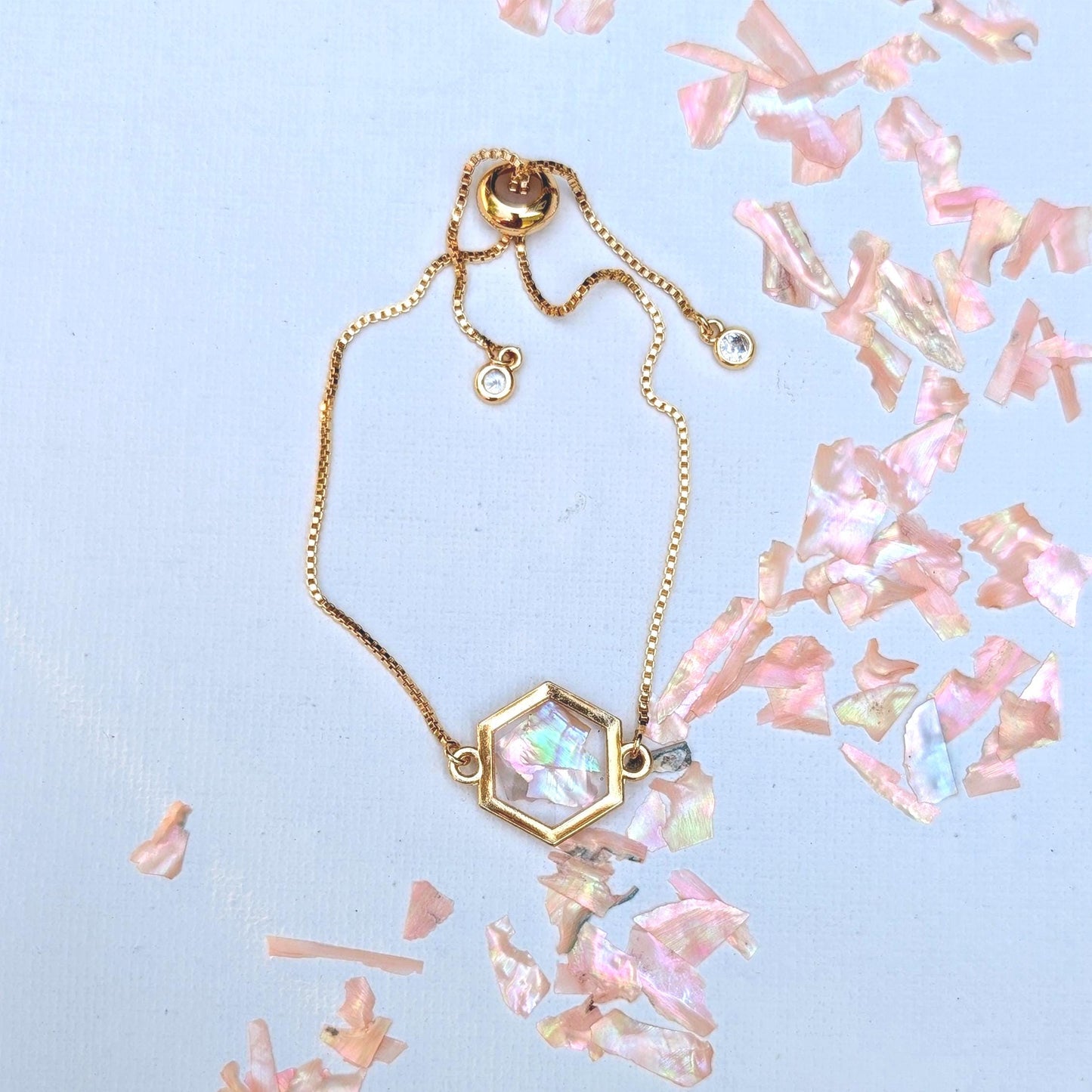 Stackable shell charm bracelet in rose gold silver and gold