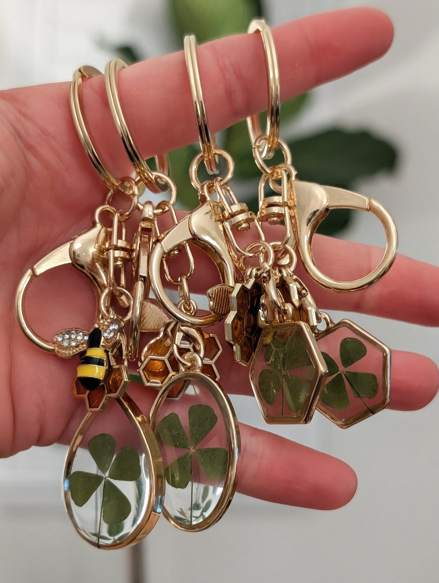 Real Four Leaf Clover & Bee Charm Keychain