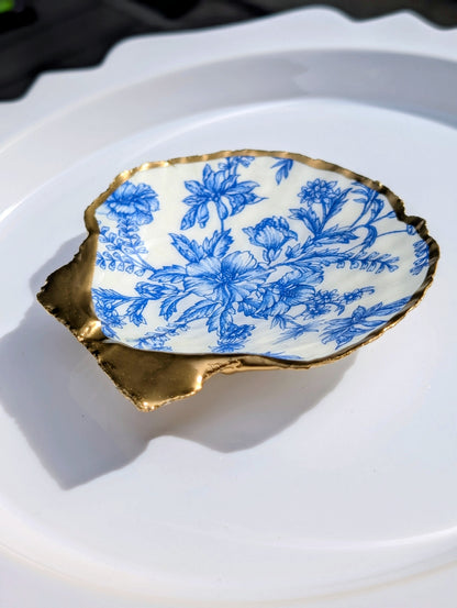 Decoupage Scallop Shell - Blue Floral Chinoiserie