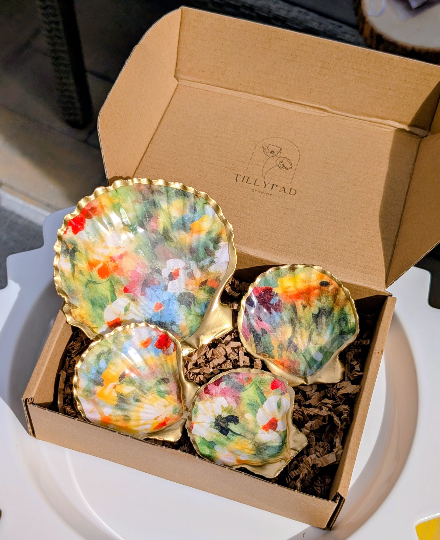 Decoupage Scallop Shell - Monet Floral