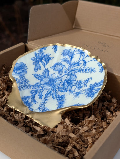 Decoupage Scallop Shell - Blue Floral Chinoiserie