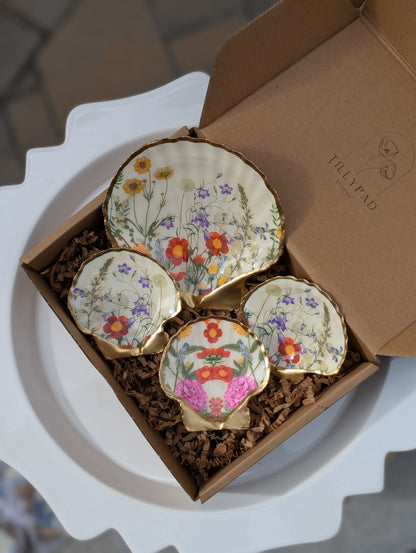Decoupage Scallop Shell - Ivory Wildflower