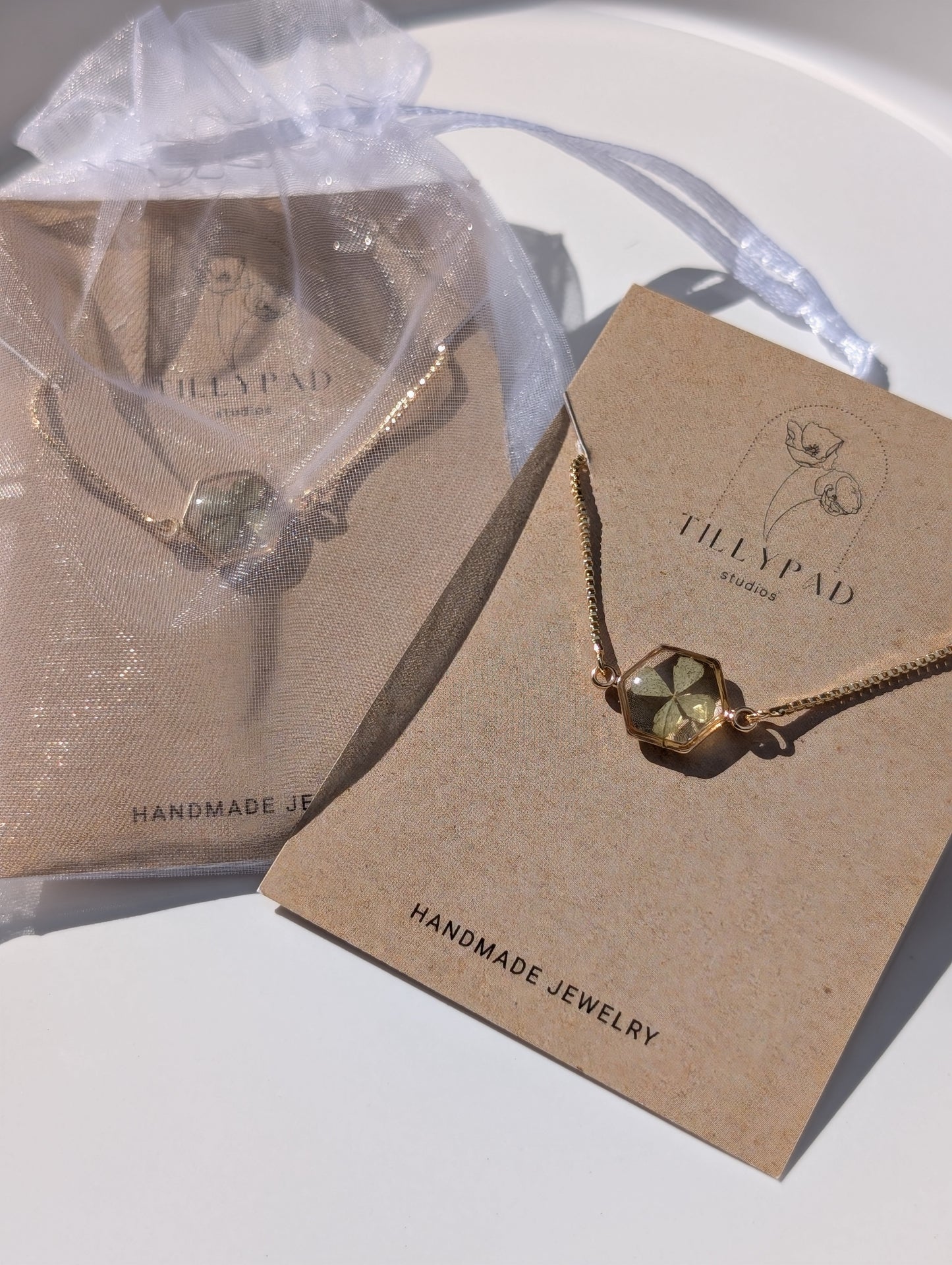 Authentic Four Leaf Clover Bracelet – 18K Gold Plated
