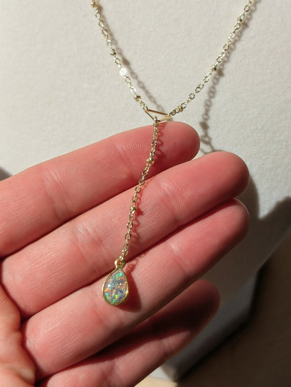 Gold Lariat Opal Teardrop Necklace - Lavender Opal