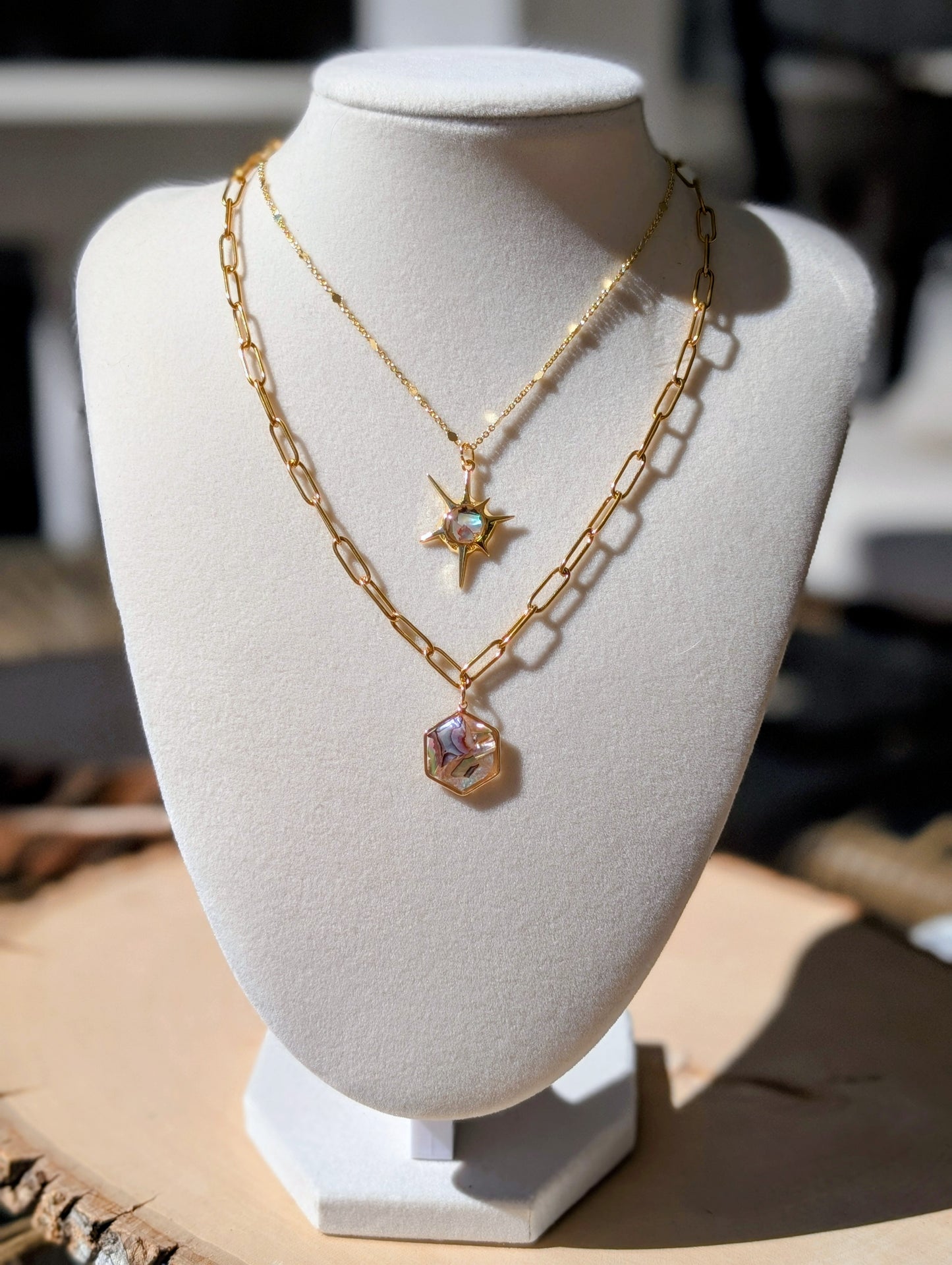 Peacock Abalone Hexagon Pendant Chain Necklace