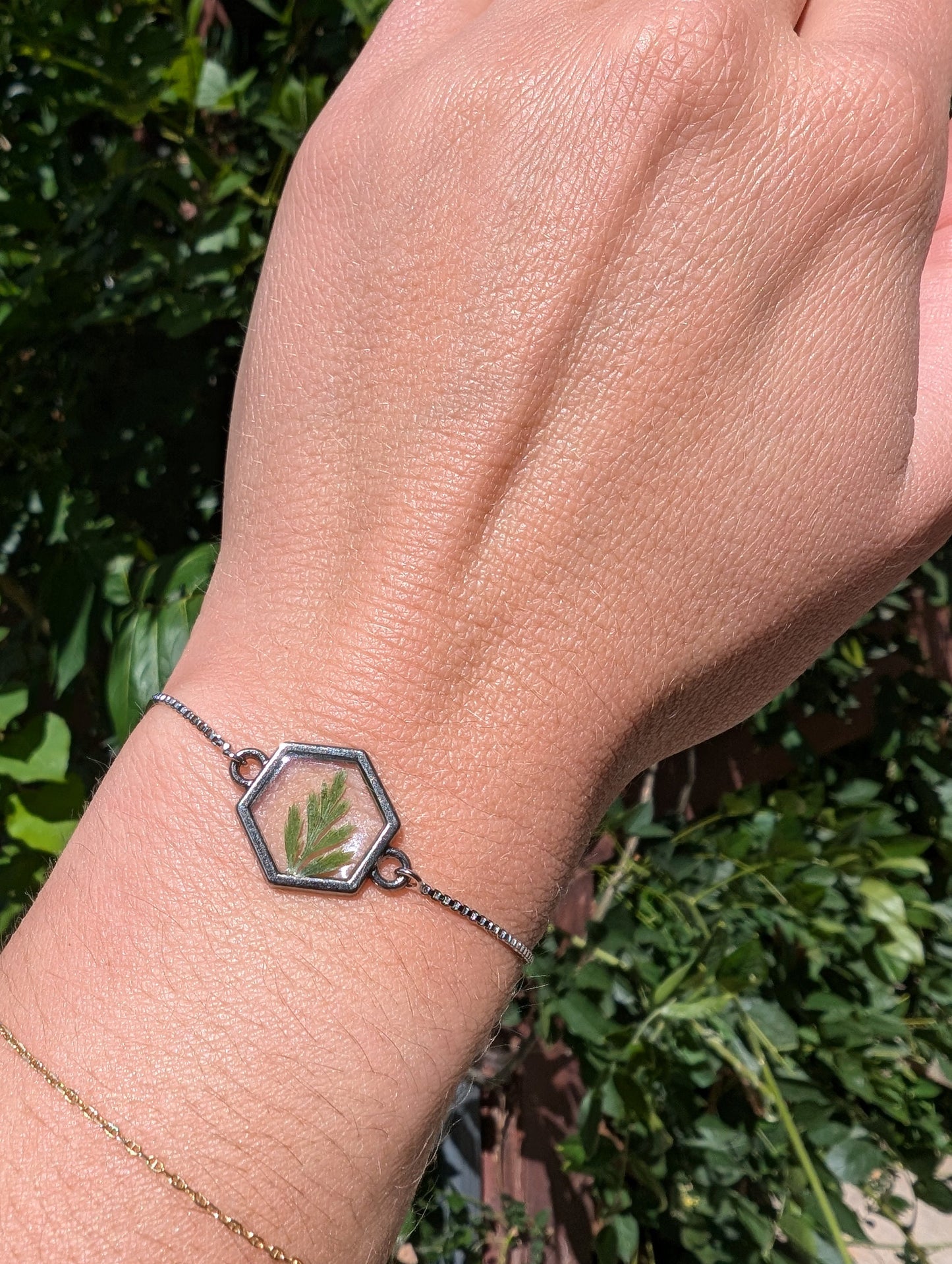 Silver Bracelet Pressed Fern Nature Inspired Jewelry Eco Friendly Gift Handmade Botanical Jewelry Bridesmaid Gift Birthday Present Delicate Bracelet Real Leaf Jewelry Sustainable Fashion Wearable Art