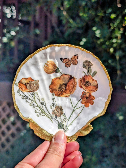 Butterfly Scallop Shell Dish White Gold Scallop Shell Floral Scallop Shell Dish Coastal Home Decor Beach House Decor Wedding Gift Anniversary Gift