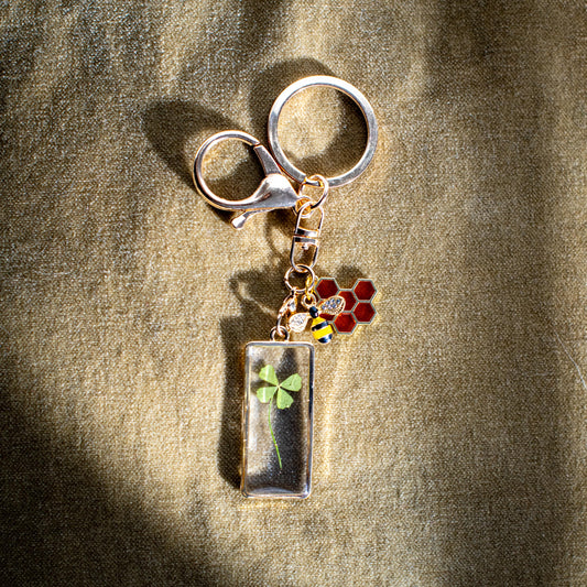 Gold Bee Keychain for Bee Lovers Garden Gift Irish Luck Lucky Charm Four Leaf Clover Keychain Gold Honeycomb Bee Gift Handmade Special Set